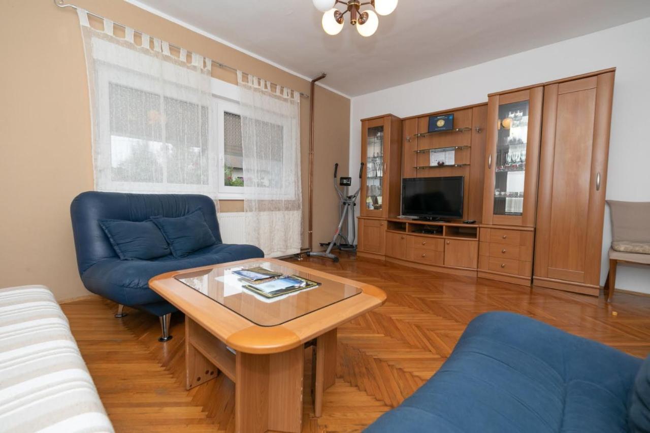 ורבובסקו Apartman Gomirje מראה חיצוני תמונה