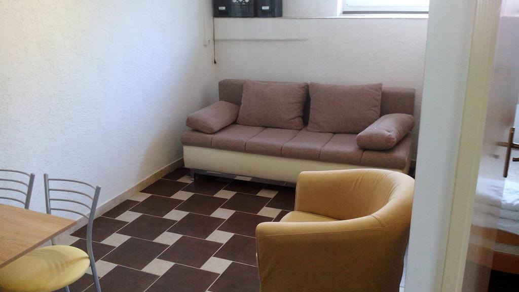 ורבובסקו Apartman Gomirje מראה חיצוני תמונה